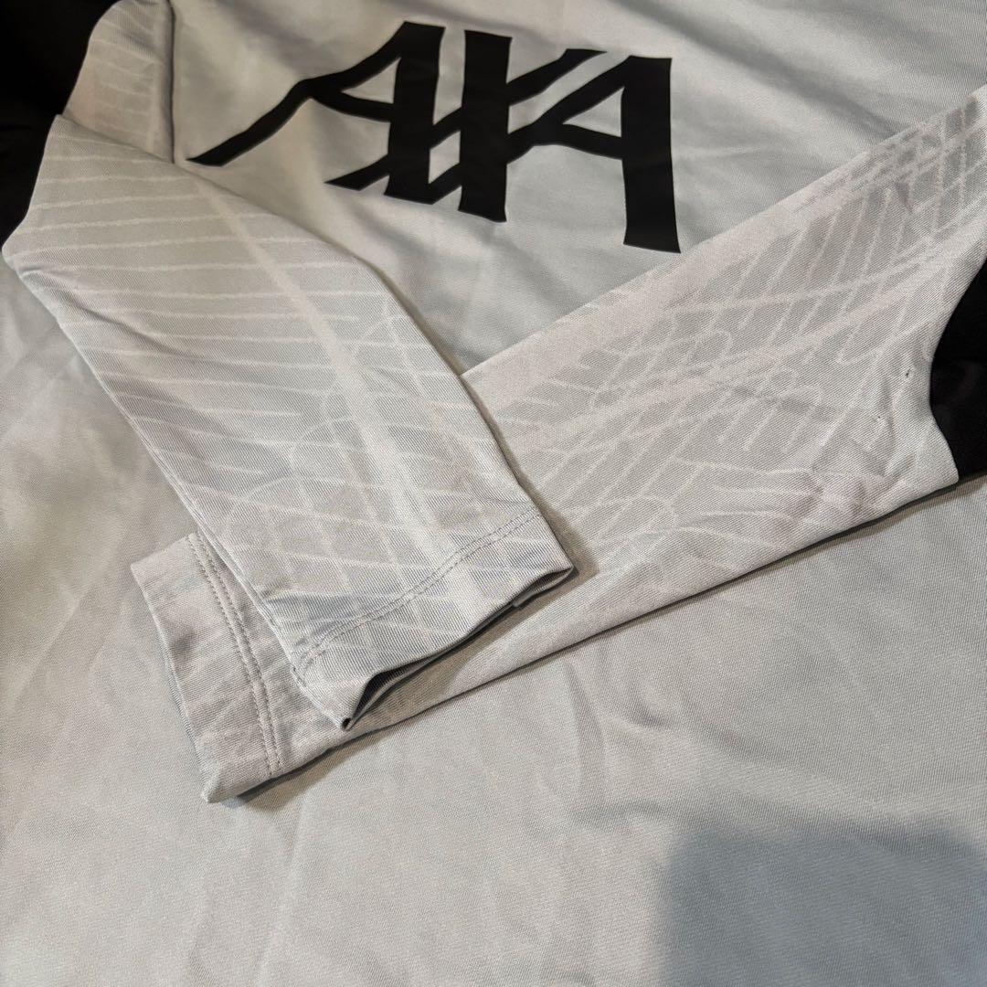 Nike Liverpool AXA 長袖ウェア