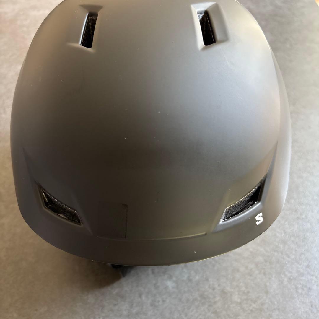 サロモン　ヘルメット　XL（62〜64）