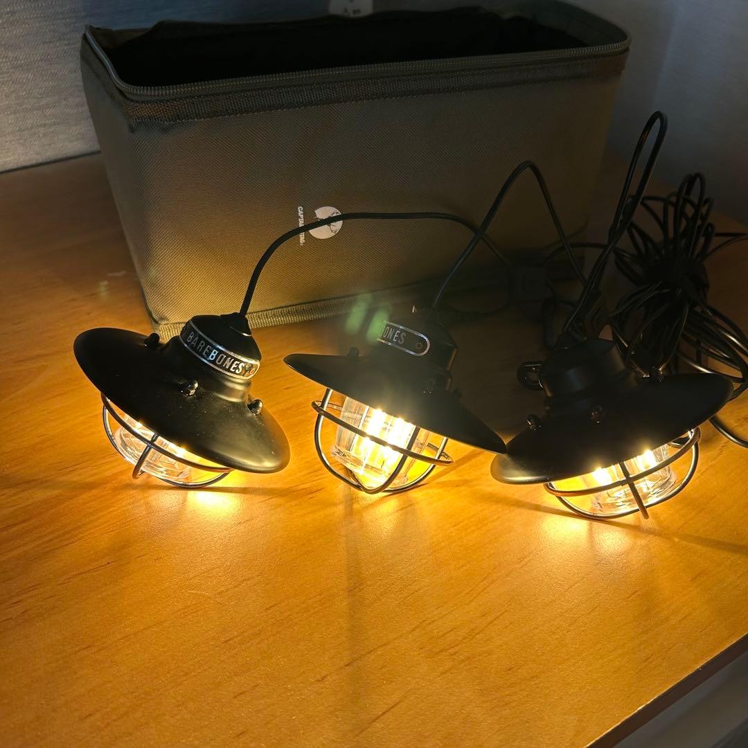 ベアボーンズ　３連　エジソンストリングライト　LED ブラック