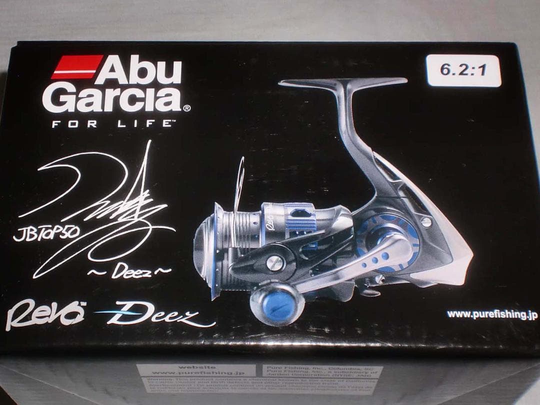 希少！　アブガルシア　レボ ディーズ［Revo Deez］スピニングリール　新品