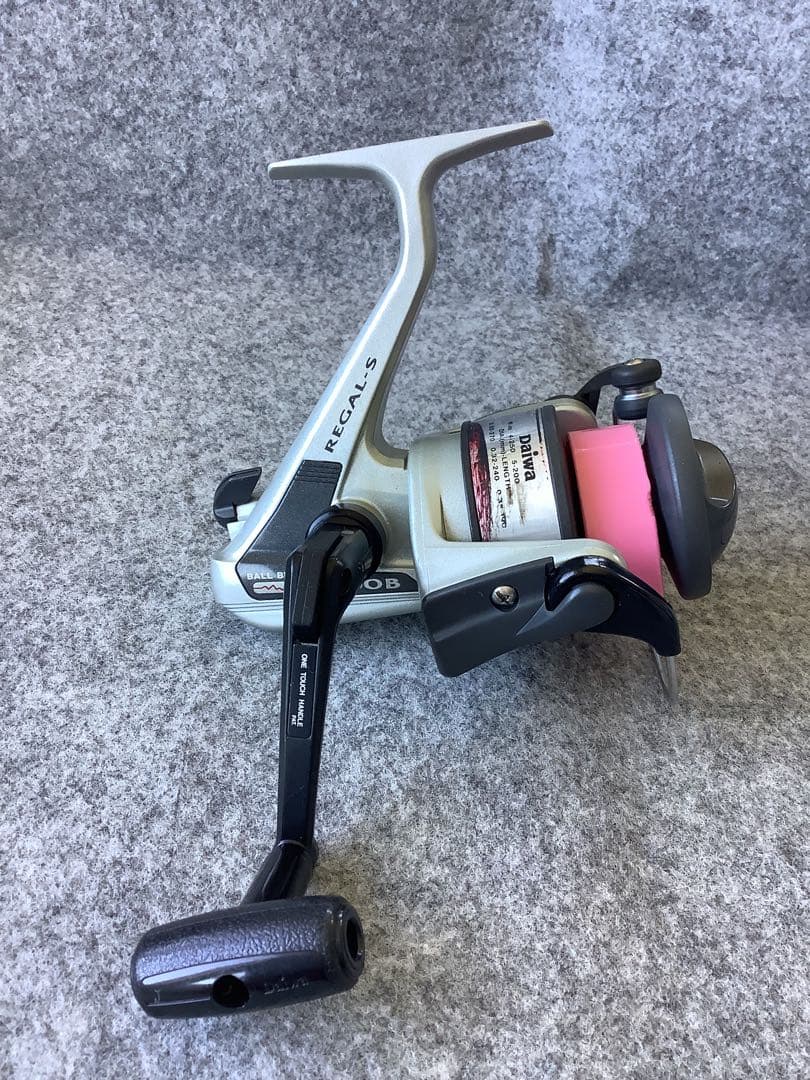 DAIWA REGAL-S 4000Bスピニングリール　３台セット！