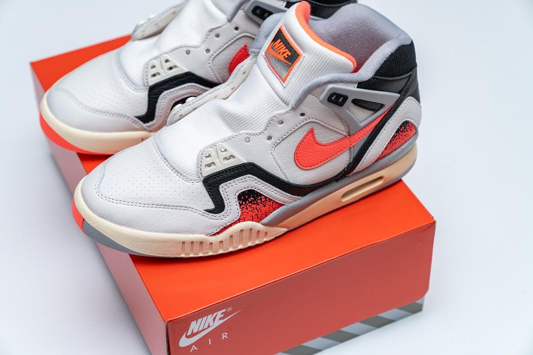 シューズ(男性用) AIR TECH CHALLENGE 2 QS HOT LAVA US9