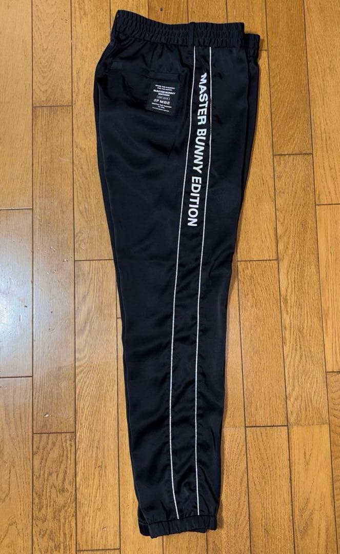 マスターバニー　ジョガーパンツ　ゴルフパンツ　1(M)レディースゴルフウェア　黒