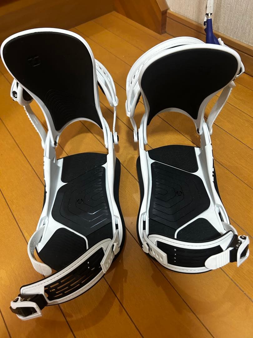 Union スノーボードビンディング 24-25 Mサイズ(26-28cm)