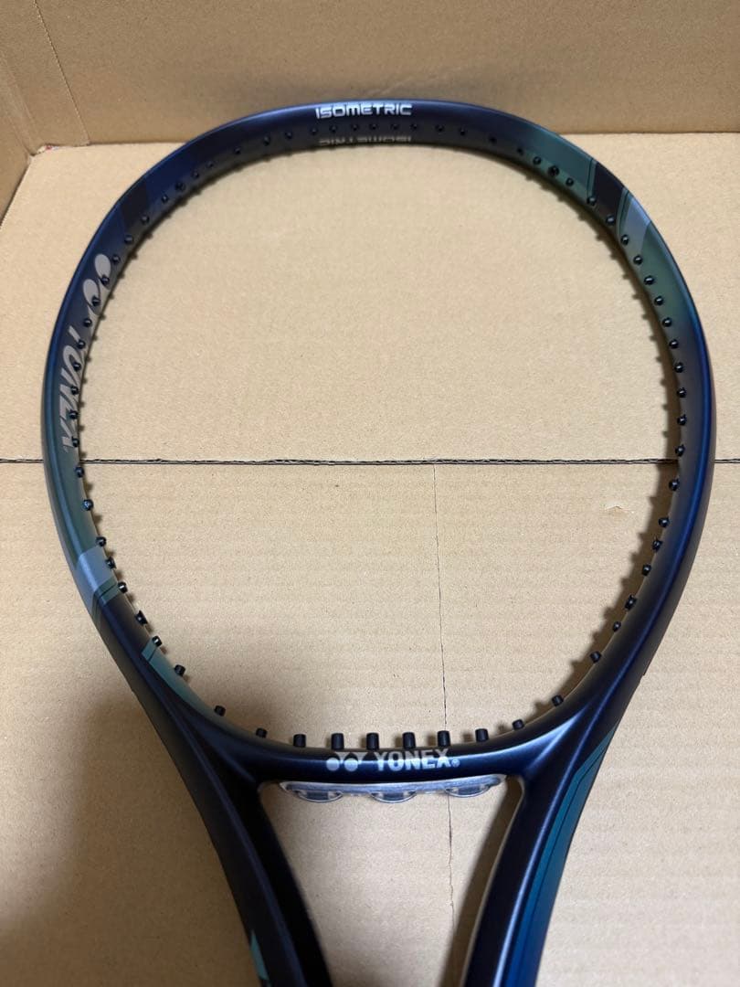 新品未使用　ヨネックス YONEX Eゾーン 100sl EZONE 100SL
