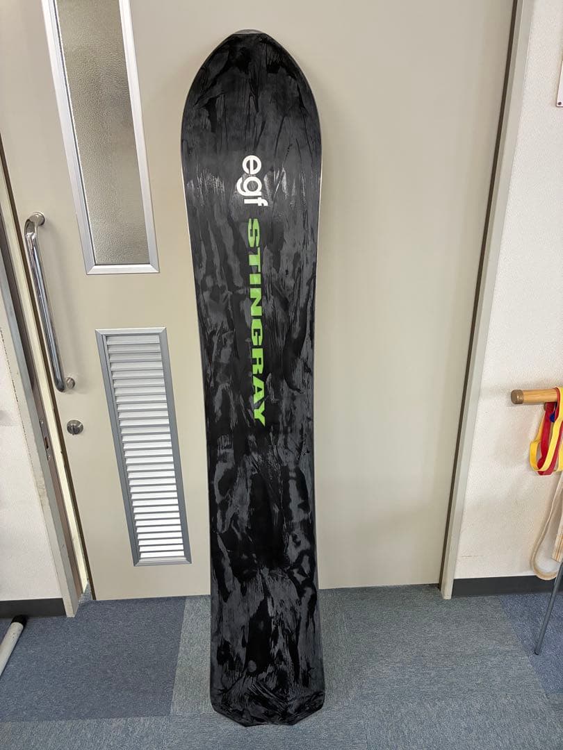 幻のegf スノーボード。 STINGRAY 1660ｍｍ
