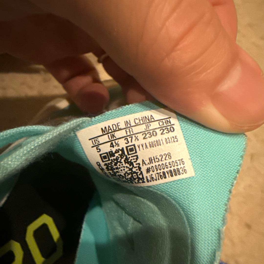 ADIZERO LIGHTSTRIKE PRO スパイクシューズ ライトブルー