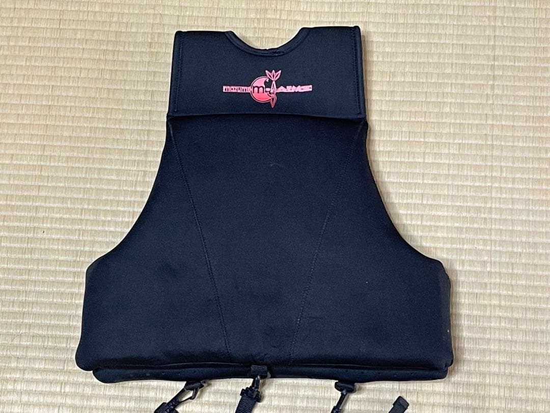 【美品】マズメ×エイムス　ライフジャケット　浮力7.5kg