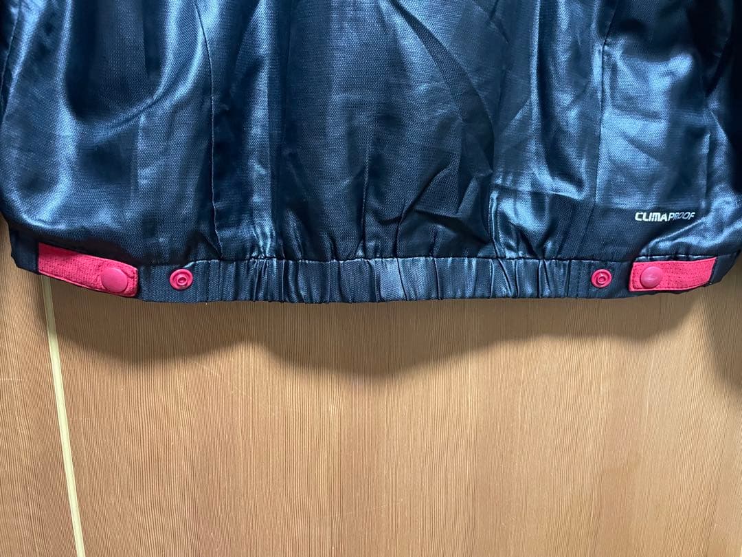 adidas プロフィッショナル上下セットＬサイズ