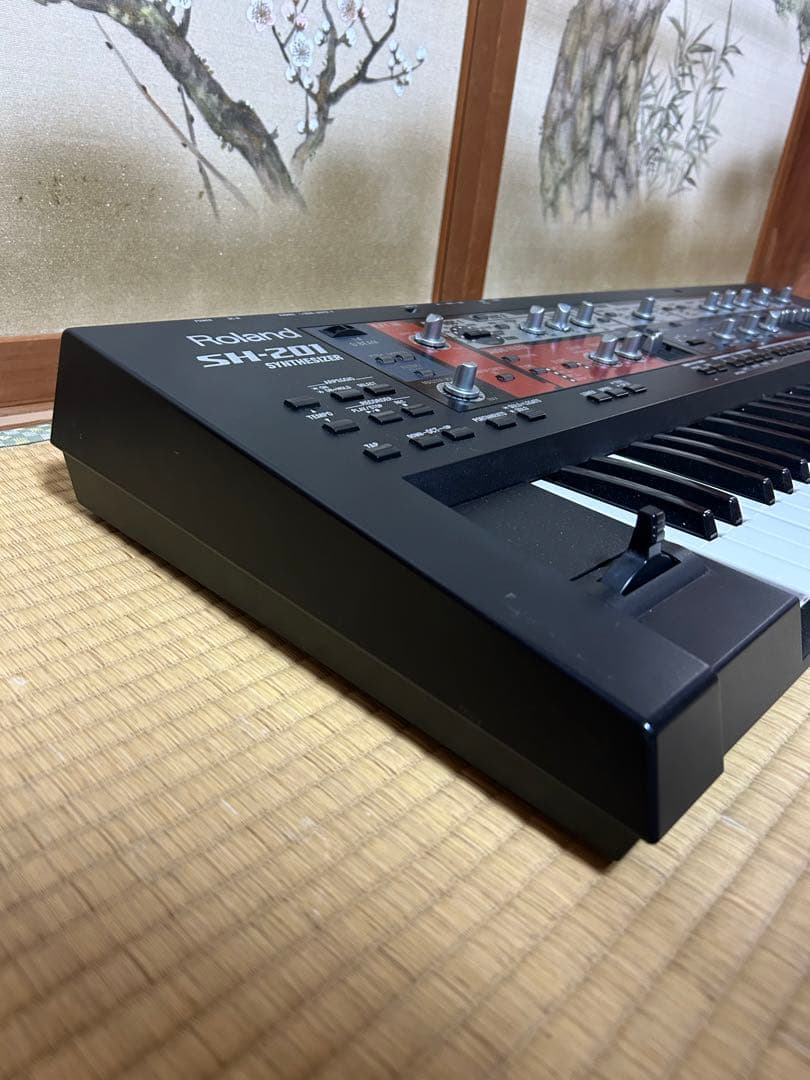 ローランド SH-201 アナログ(モデリング)シンセサイザー