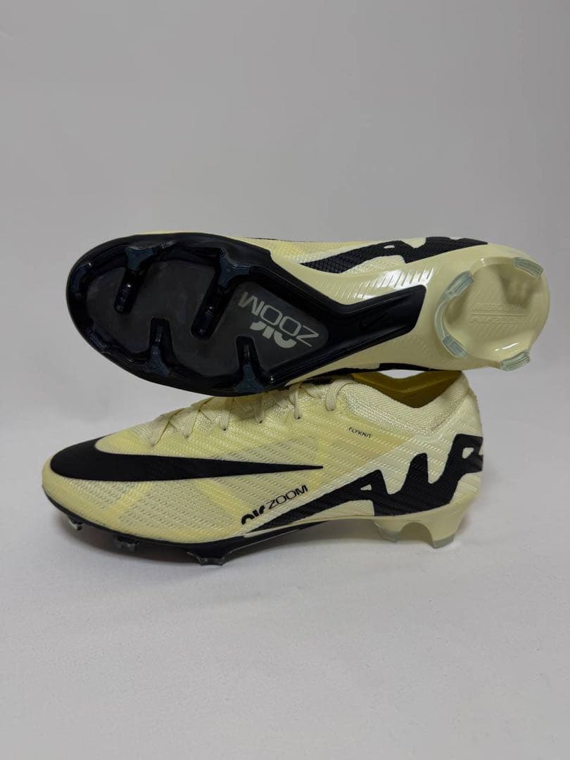 Nike Air Zoom サッカーシューズ クリーム/ブラック