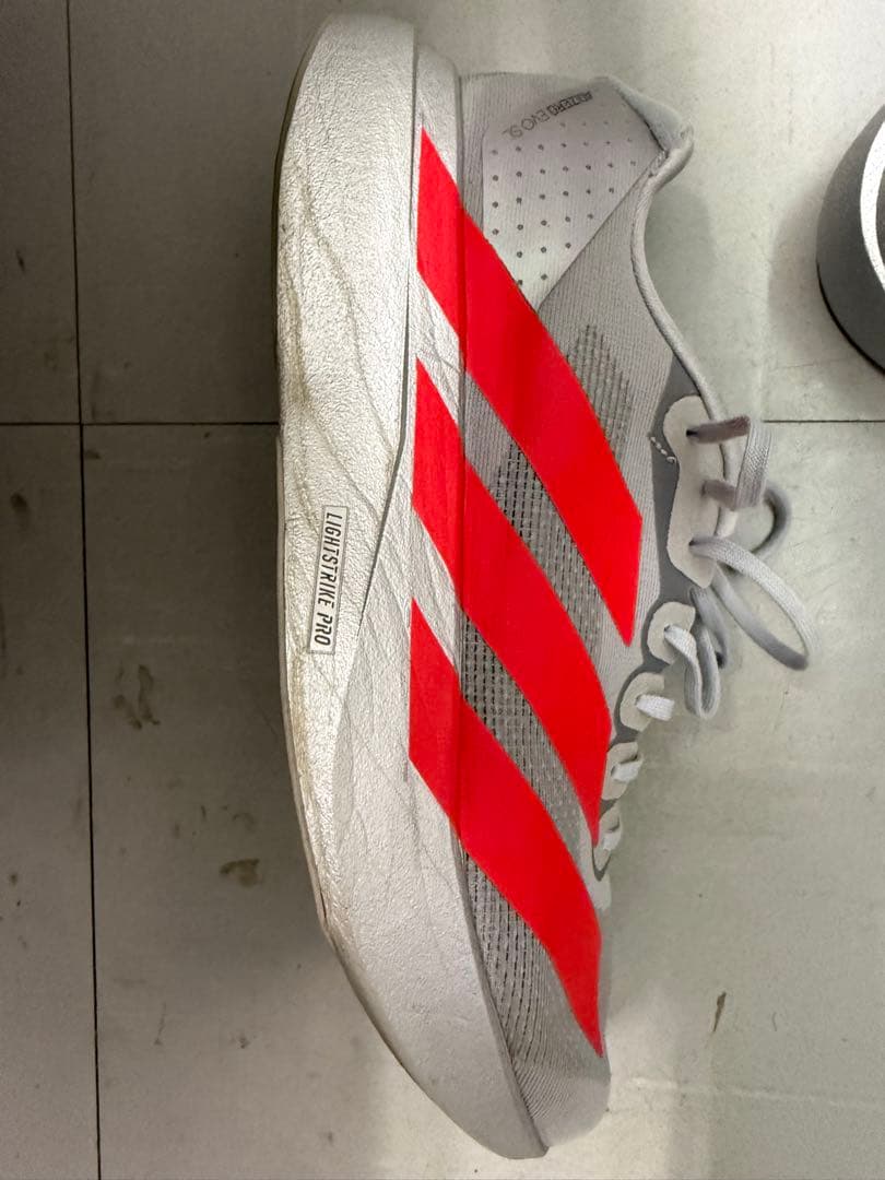 adizero Evo SL M シルバー/レッド28.0cm