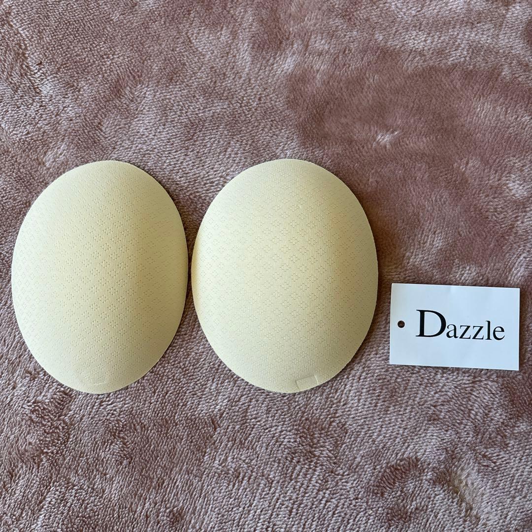 1回着用★【Dazzle 】ライムグリーン ヨガウェア上下セット　カップ付き