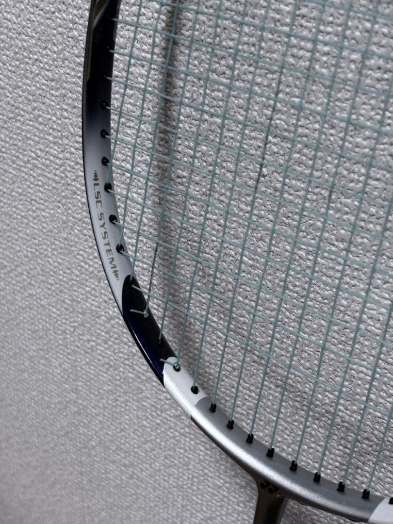 ​【希少】ヨネックス ナノスピード 6000 バドミントンラケット YONEX