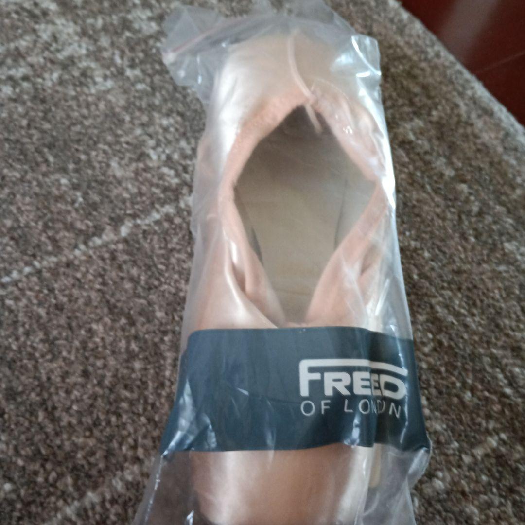 幅広さんにおすすめ　FREED　5 xxx