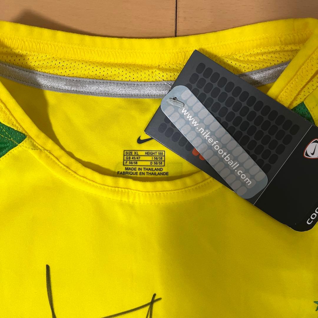 Nike ブラジル代表 サイン入りジャージ XOサイズ