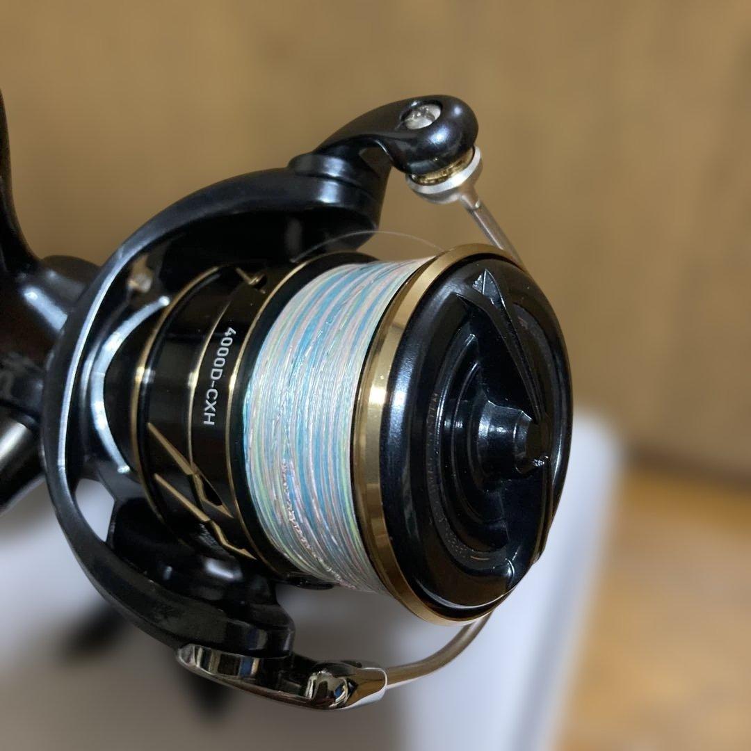 DAIWA 22CALDIA SW 4000-CXH スピニングリール