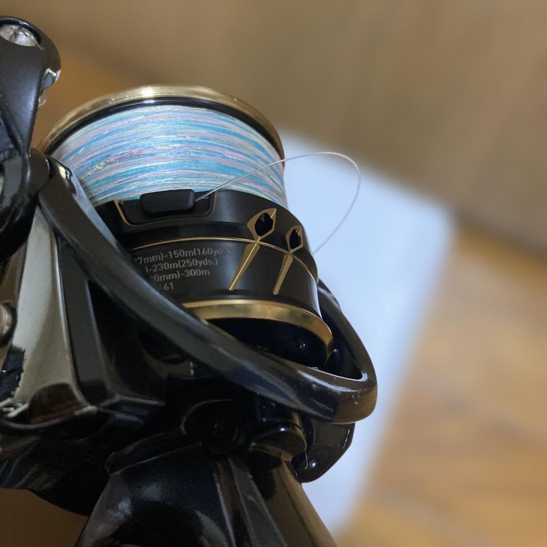 DAIWA 22CALDIA SW 4000-CXH スピニングリール