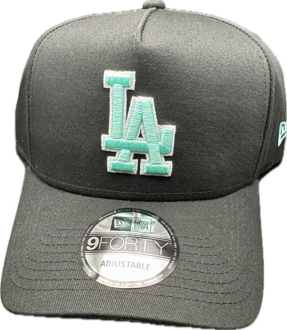 ティファニーブルー　キャップ　New Era LAドジャース　aqua void