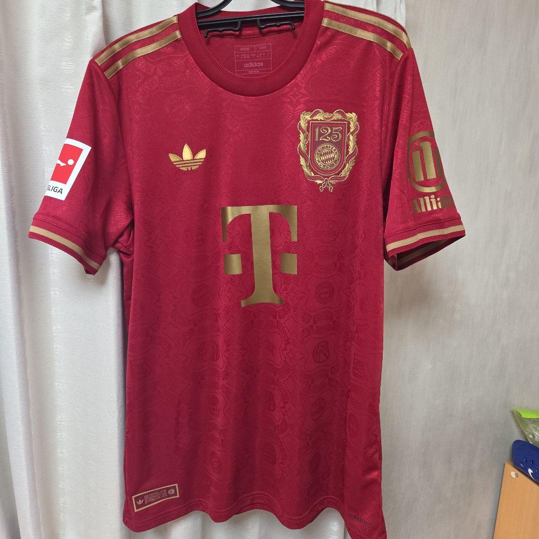 FCバイエルン・ミュンヘン 125周年記念ユニフォーム　ムシアラ42