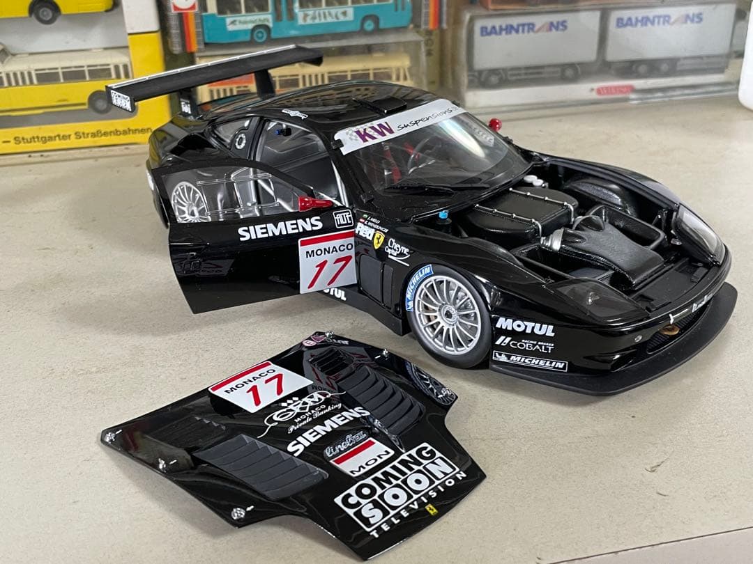 ミニカー Kyosho 1/18 Ferrari575GTC Team J.M.B1004