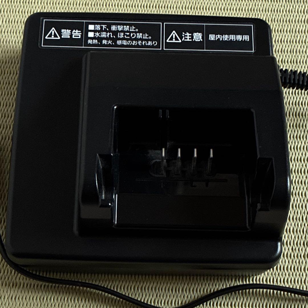 Panasonic 電動自転車用バッテリー充電器　NKJ074Ｚ2