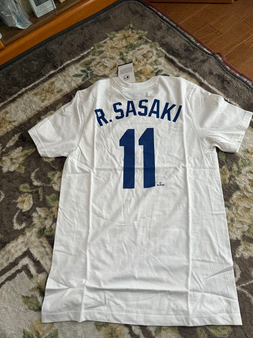 LAで購入ドジャース Dodgers 佐々木朗希 背番号11 Tシャツ S