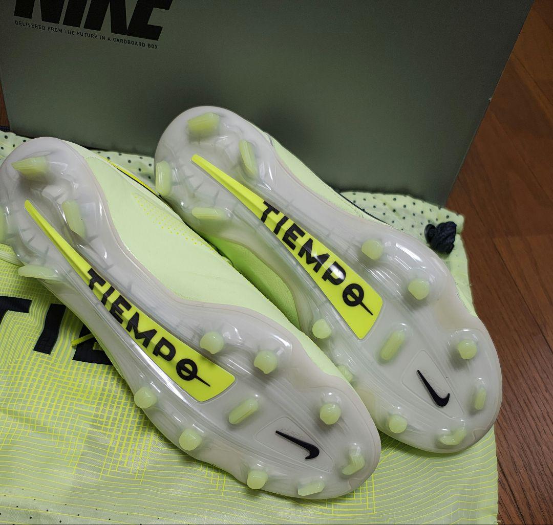 NIKE レジェンド9エリートFG　TIEMPO サッカースパイク　25cm