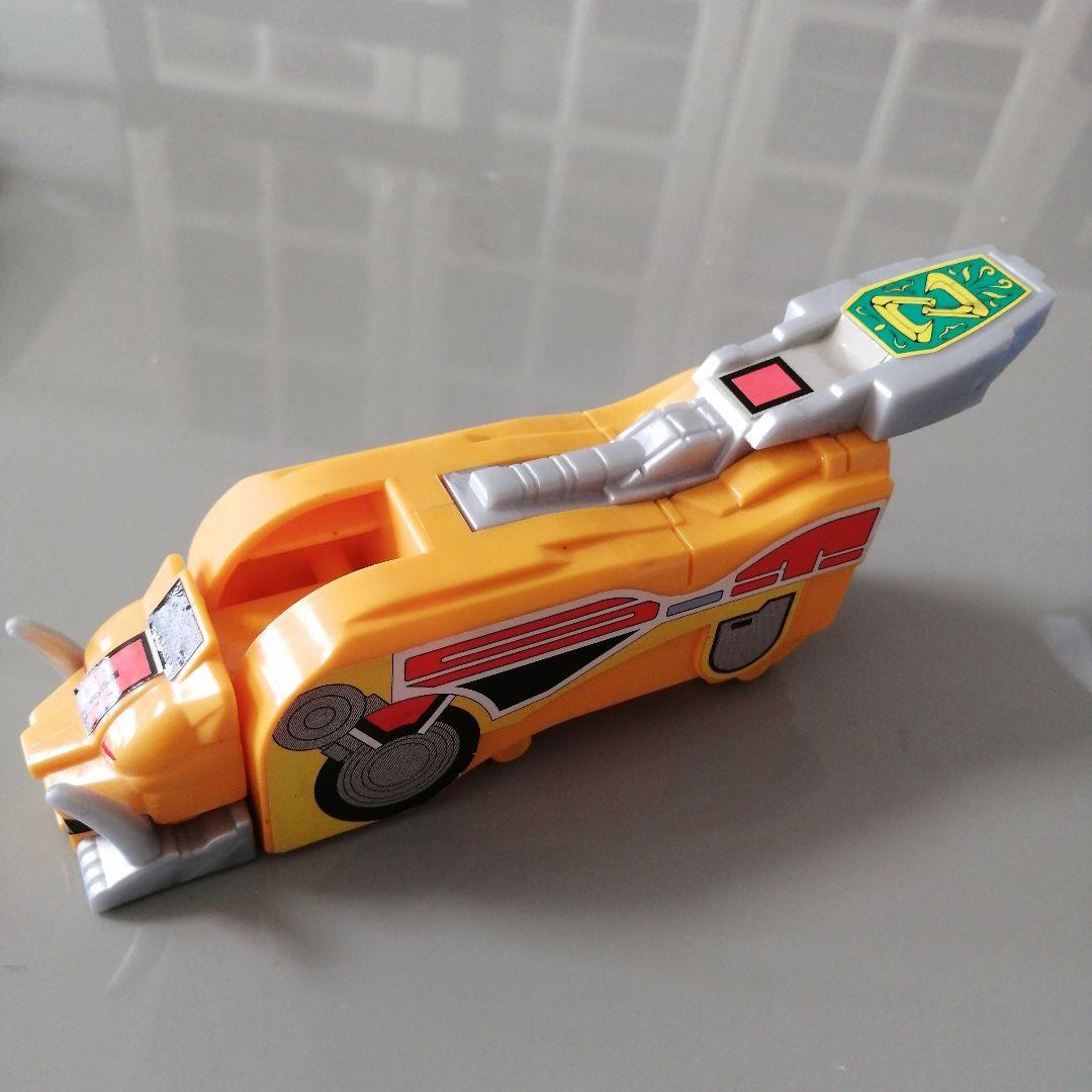 恐竜戦隊ジュウレンジャー