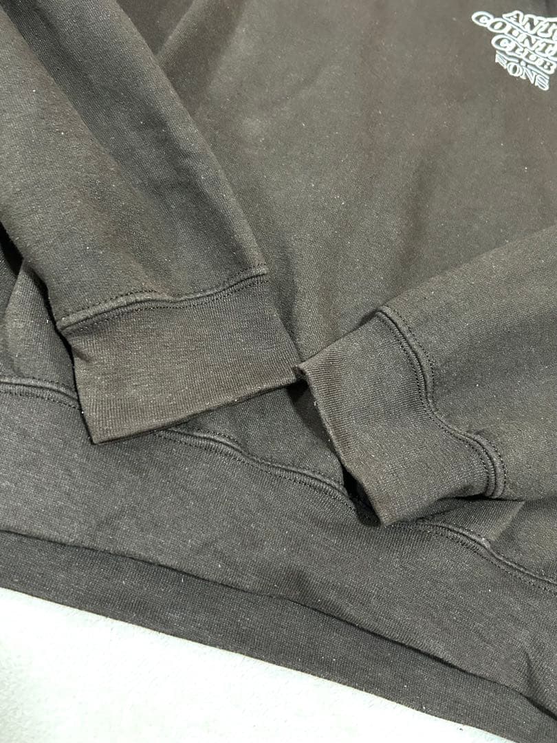 ANTi COUNTRY CLUB × & SONS LOGO SWEAT