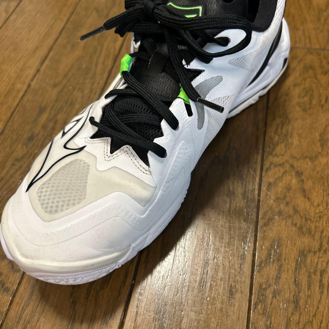 Mizuno バレーボール　ウエーブライトニング Z8 WIDE 27cm
