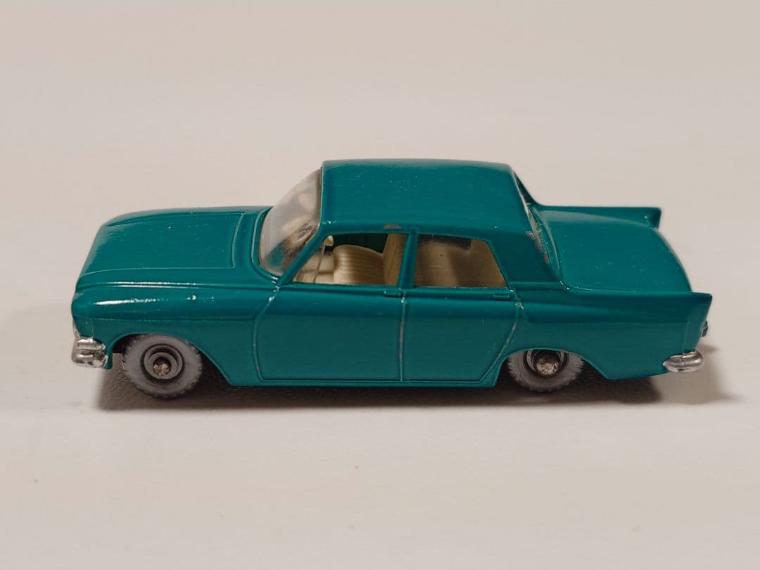 MATCHBOX 　No.33 FORD ZEPHYR Ⅲ