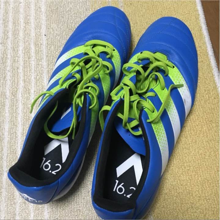 アディダス サッカー スパイク
