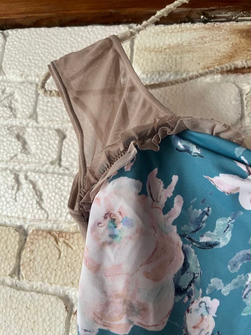 stina スティナ　花柄レオタード　Sサイズ