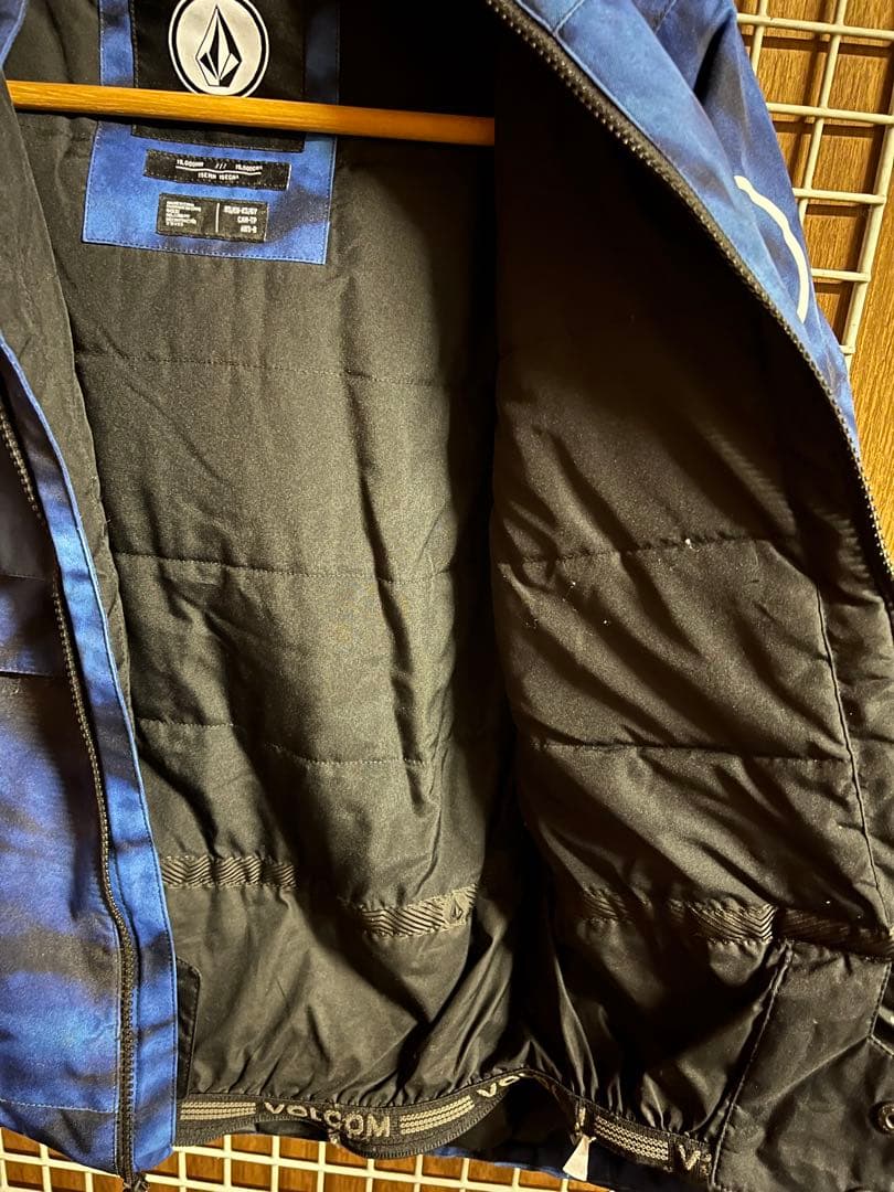 VOLCOM ボルコム　スノーボードウエア　キッズサイズ　XS