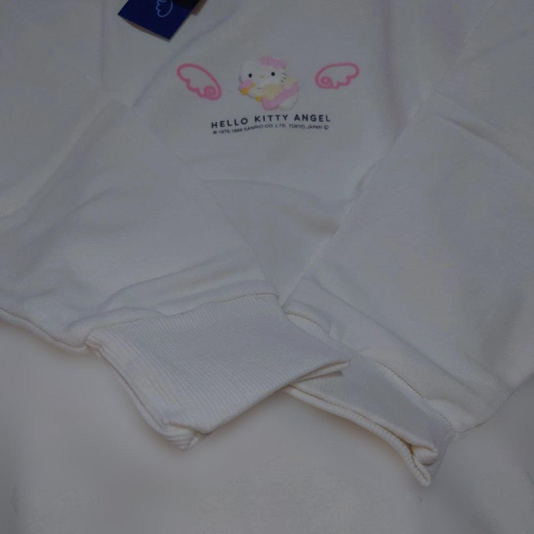 １日まで値下げHELLOKITTYANGELトレーナー
