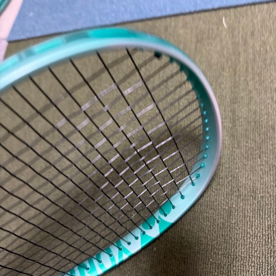 9番YONEX UL-0 軟式テニスラケット