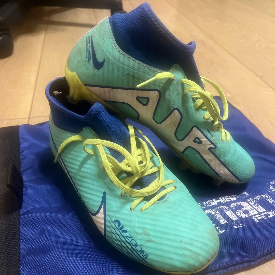 Nike マーキュリアル　airzoom24.5cm