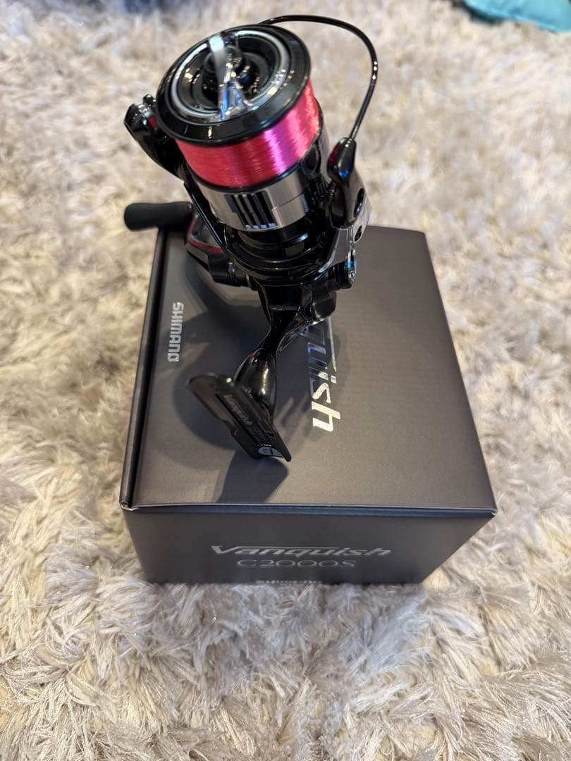 Shimano Vanquish C2000S スピニングリール