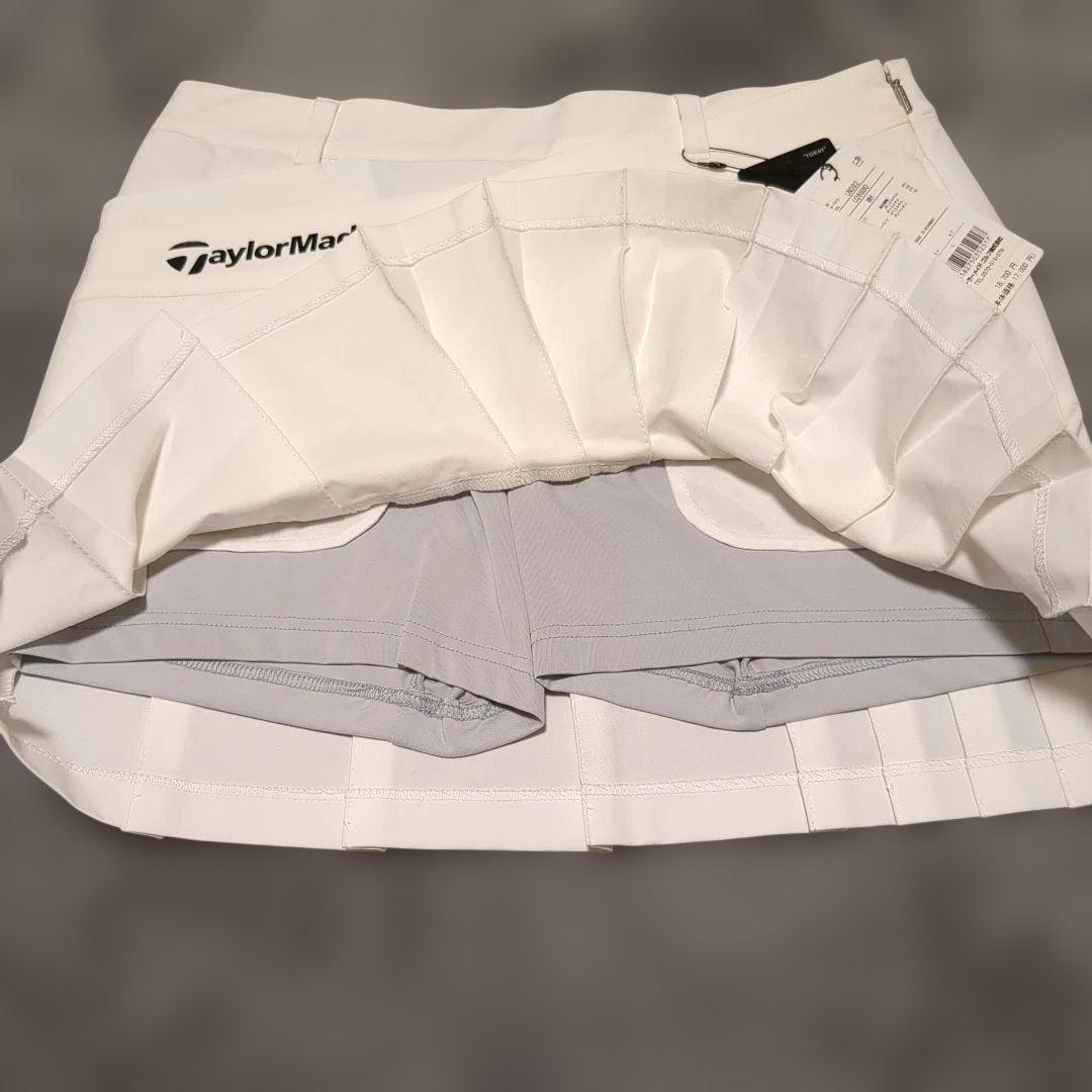 TaylorMade ホワイト プリーツスカート