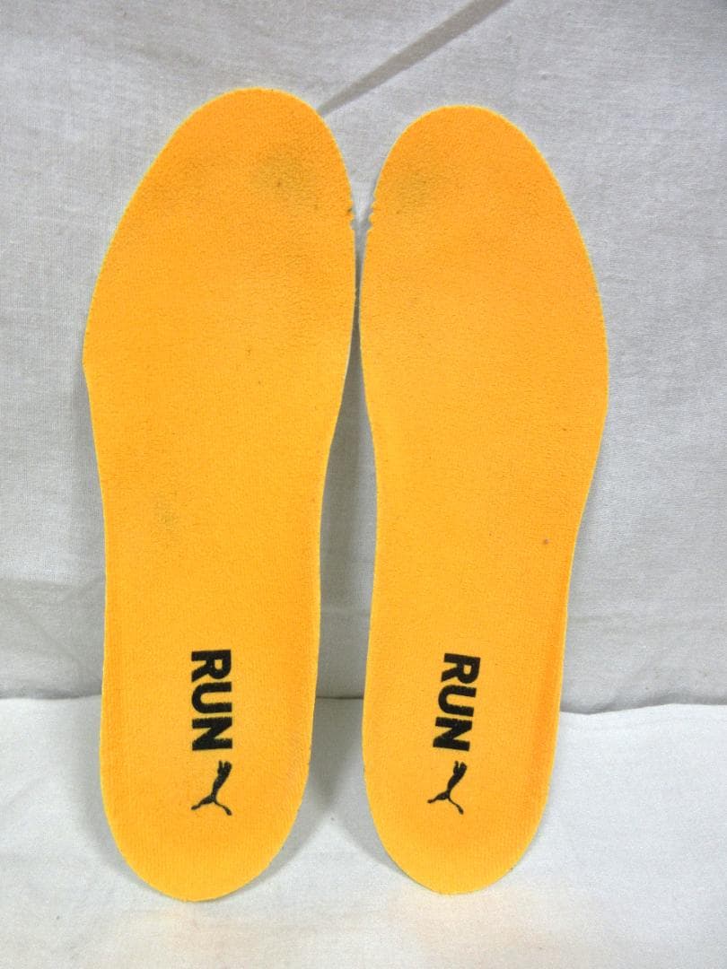 ノモチン PUMA プーマ　ランニングシューズ　ディヴィエイト ニトロ3