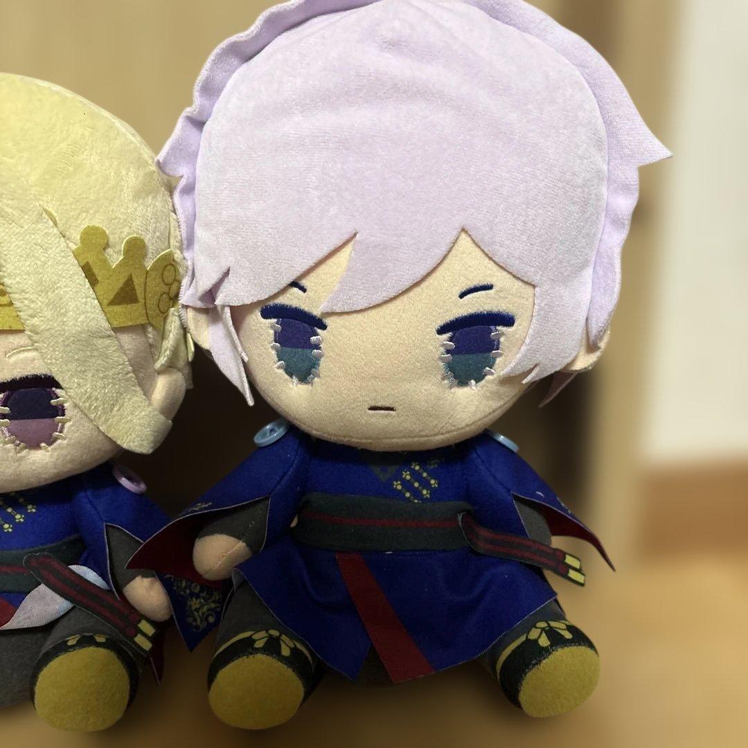 ツイステッドワンダーランド ハンドメイド風 お座り ぬいぐるみ