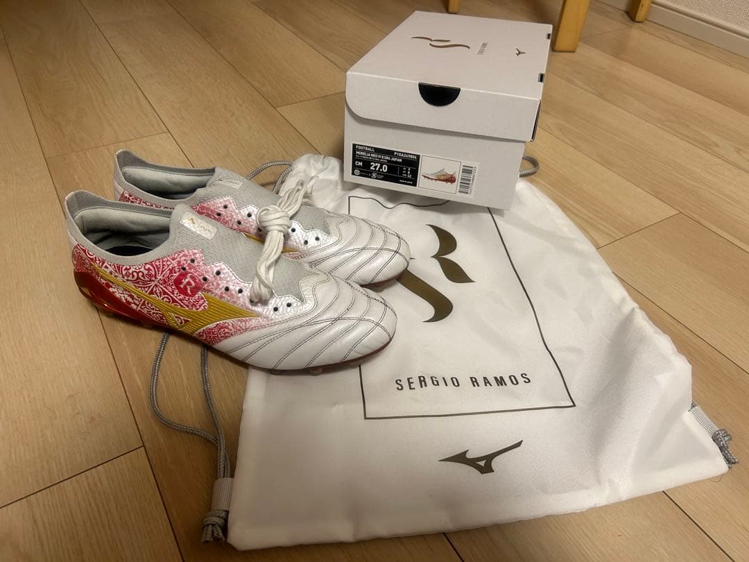 シューズ NRAS