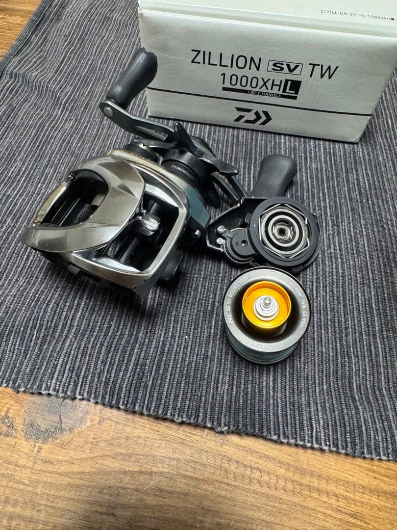21ジリオンSVTW XHL 左巻き ベイトリール DAIWA