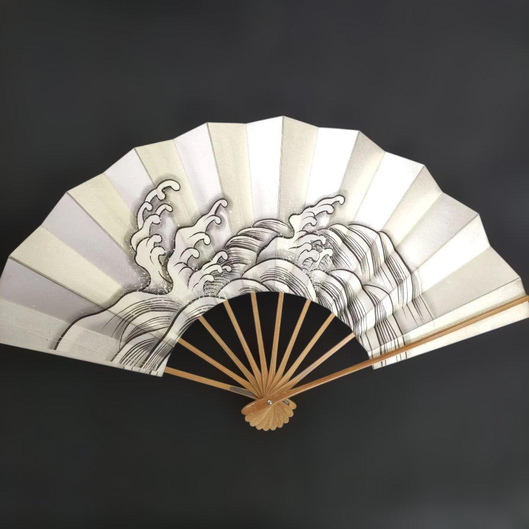 舞扇 (42) 新品未使用 尺寸 貴重な手描荒波 扇子 舞台 日舞 工芸品