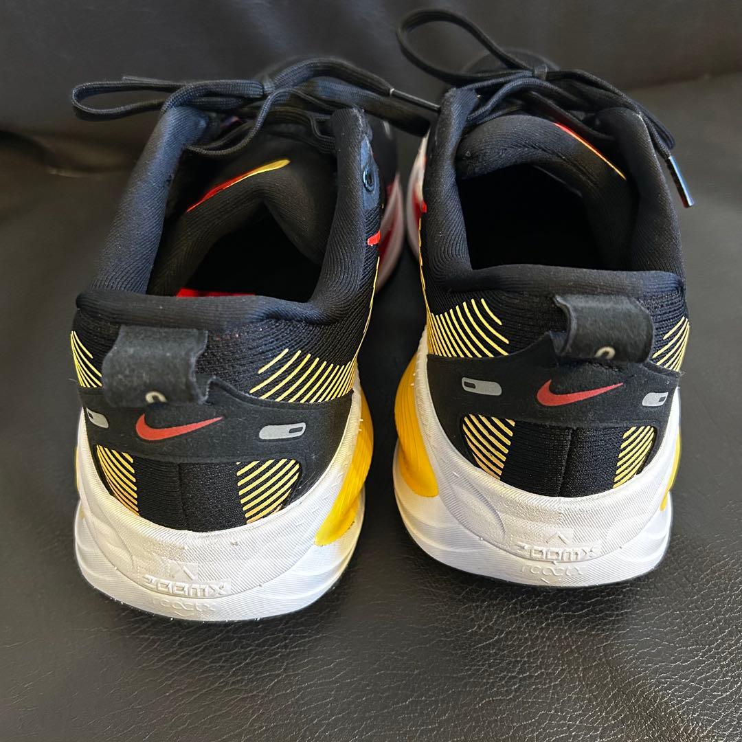 【美品】NIKE ボメロ18 28.0㎝