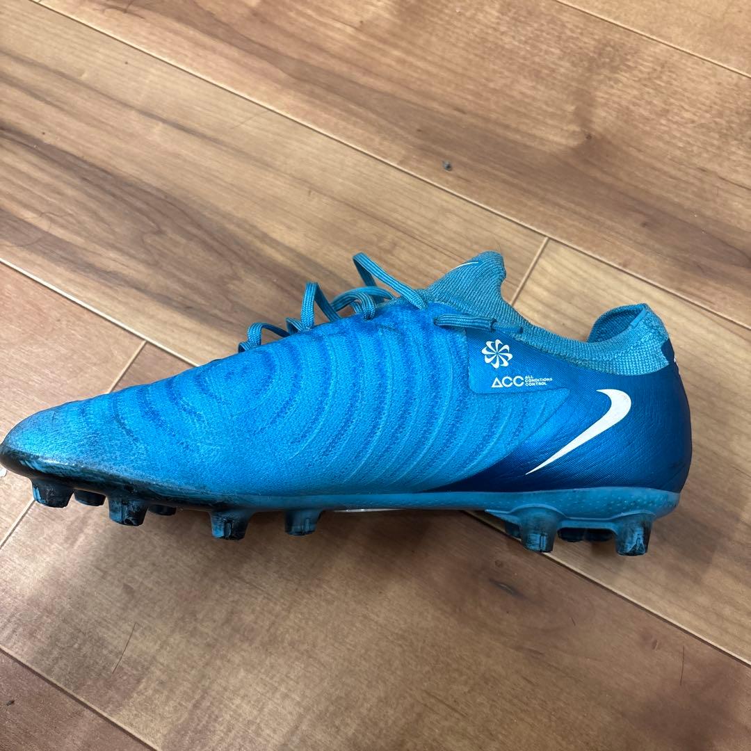 NIKE ファントムGTプロ AG 26cm