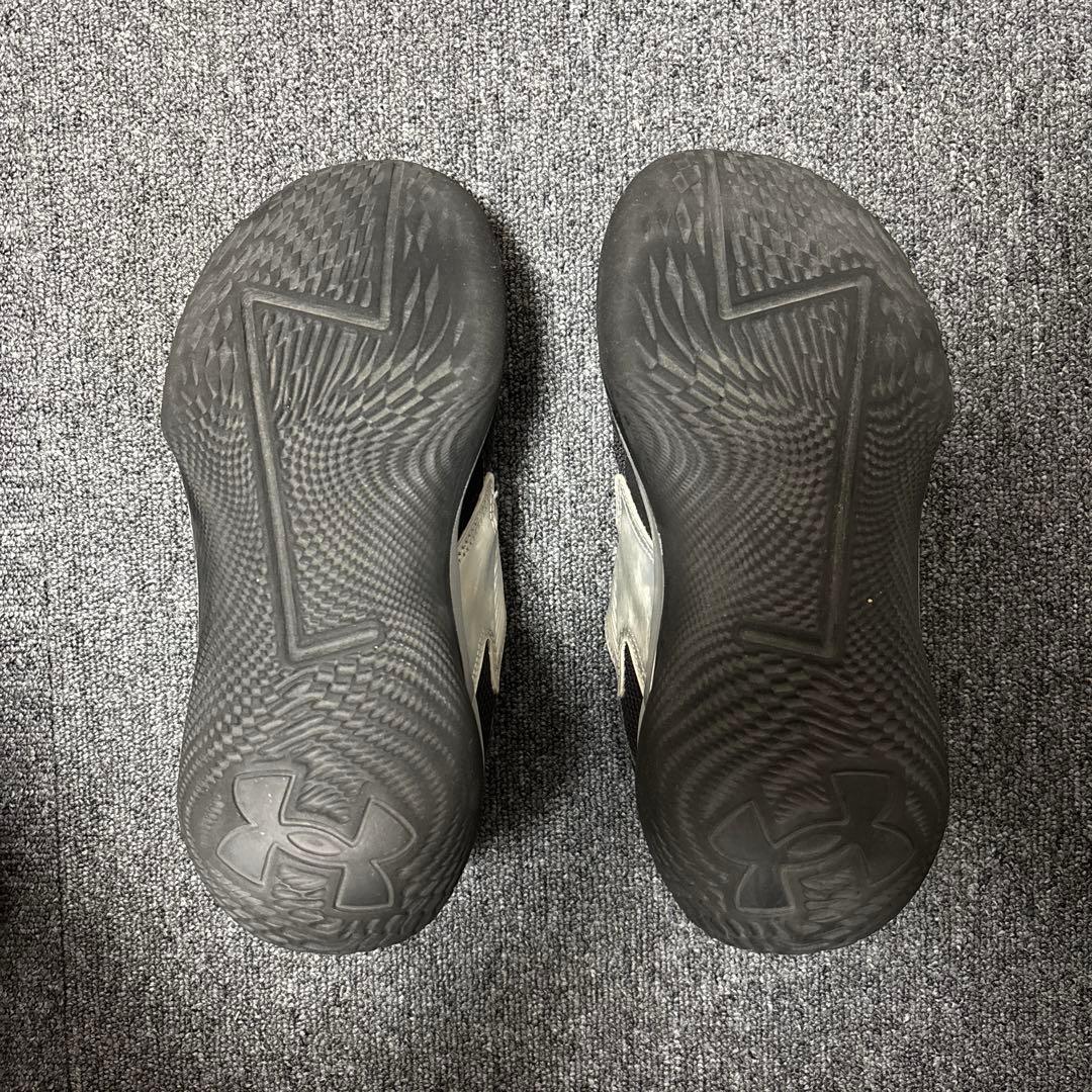 Under Armour バスケットボール シューズ CURRY FOX 1