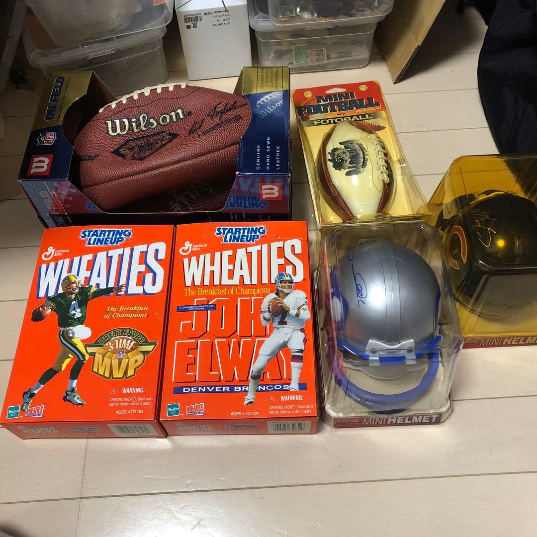 13439 WilsonサッカーボールとWheatiesコレクション