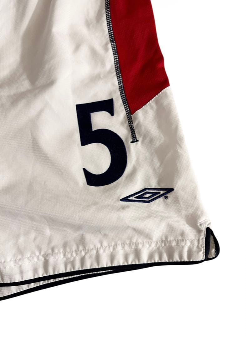 イングランド代表 Umbro ハーフパンツ 5番　L〜M サッカー　ユニフォーム
